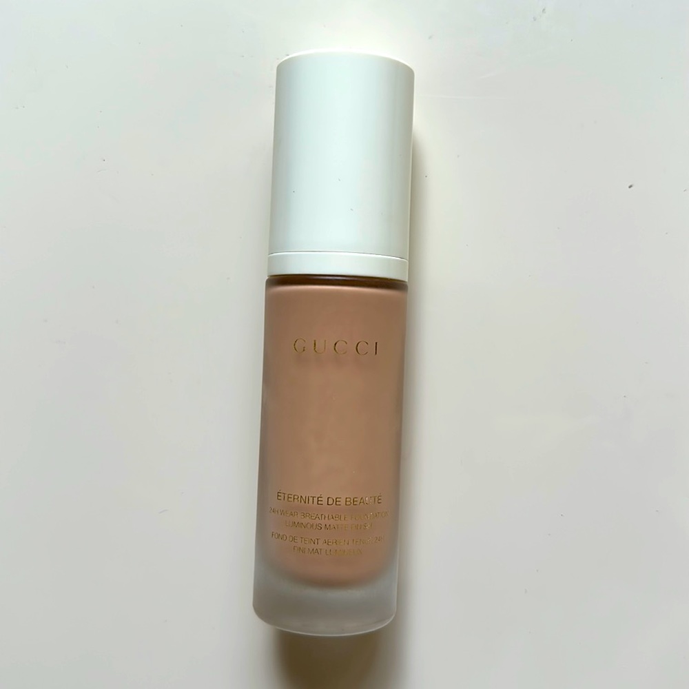 Gucci
24 Hour Full Coverage Luminous Matte Finish Foundation